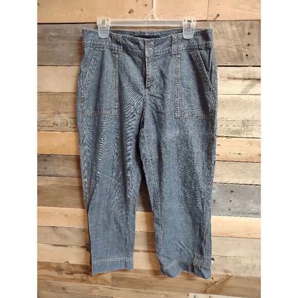 Calvin Klein Women's Sz 8 Capri Pants Jeans 32" Waist, 34" Overall Length - Picture 1 of 5